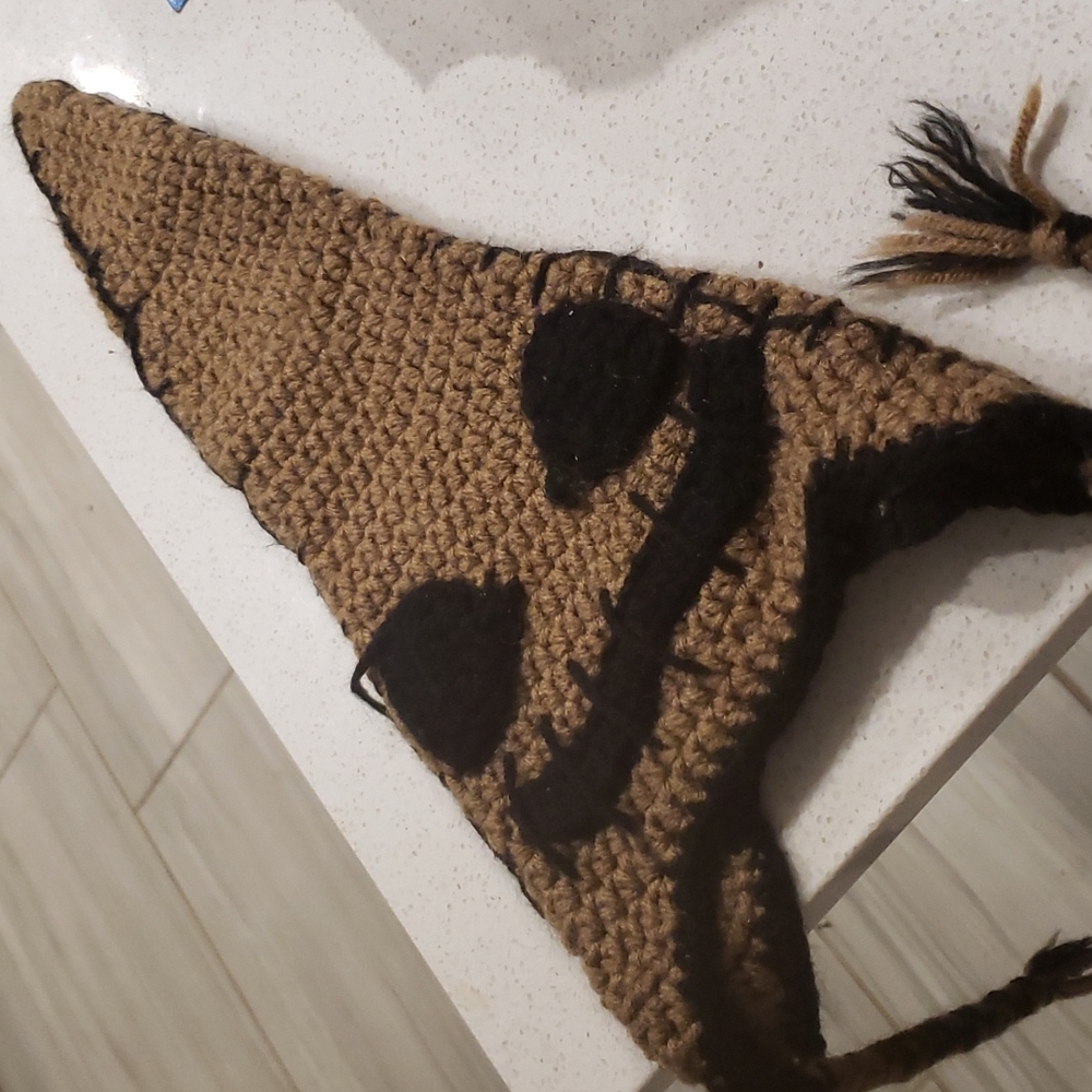 Oogie boogie knitted hat